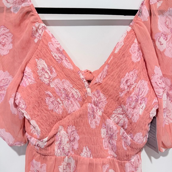 COLLECTIVE CONCEPTS Pink Floral Smocked V Neck Tie Back Mini Dress Women's M NEW - Picture 3 of 9